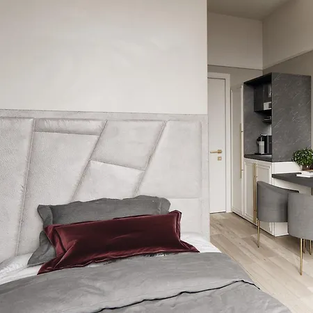 Star-apart Hansa 4* فيسبادن