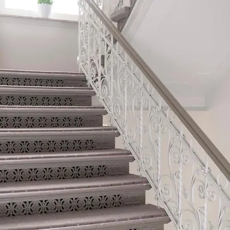 Szálloda Star-apart Hansa 4*