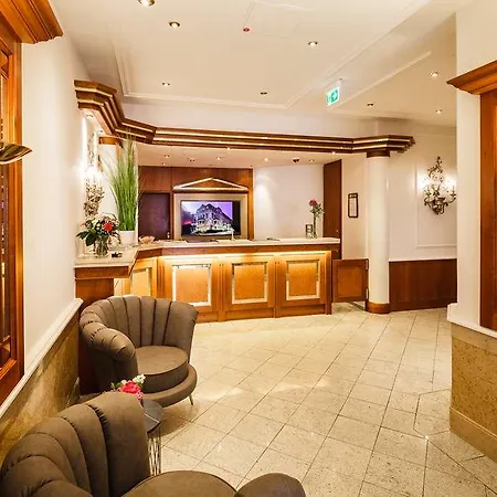 Szálloda Star-apart Hansa 4*