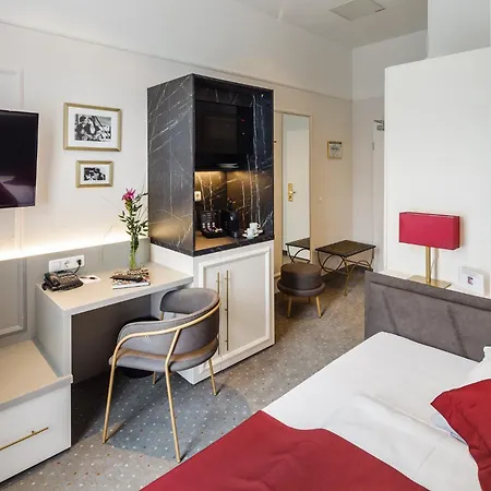Star-apart Hansa 4*