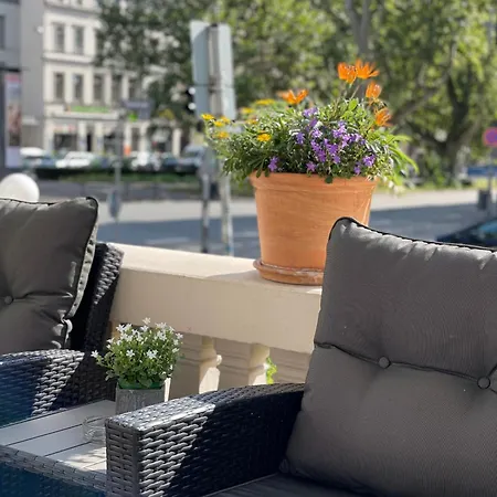 Star-apart Hansa Wiesbaden