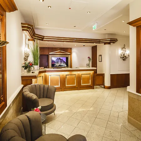 Star-apart Hansa Hotel 4*