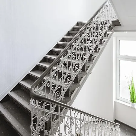 Hotel Star-apart Hansa 4*