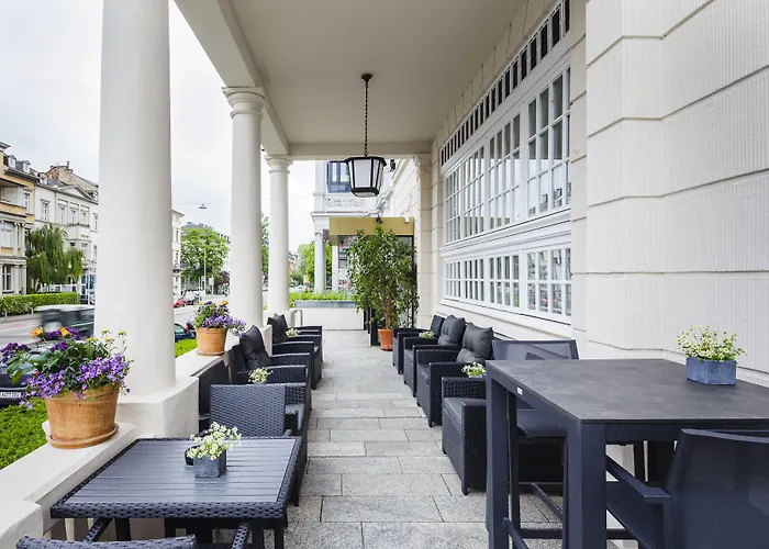 Hotel Star-apart Hansa 4*